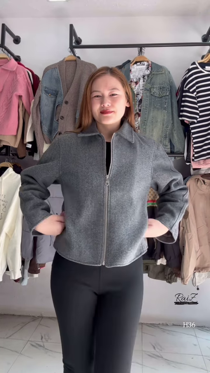 Minimalist Zip-Up Jacket β Cozy, Clean, and Effortlessly Chic β¨π§₯